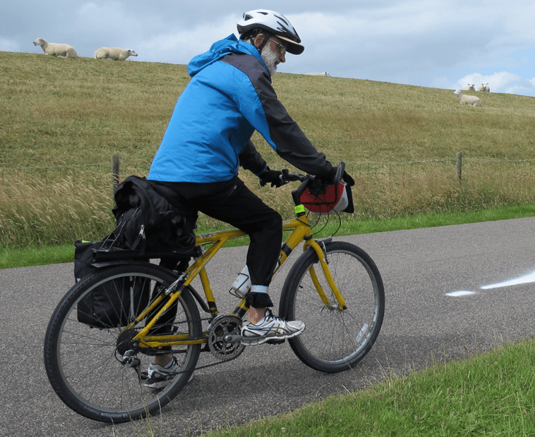 11-cities biking tour in Holland